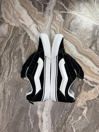 Scarpe Vans Old Skool nere e bianche (senza lacci)