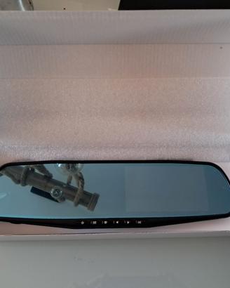specchietto retrovisore dash cam