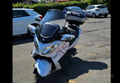 Burgman 650 executive