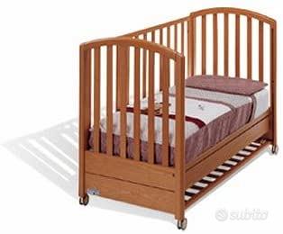 lettino in faggio marca PALI