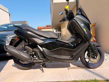 Nmax 125 black