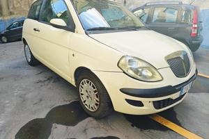 LANCIA Ypsilon 1.2