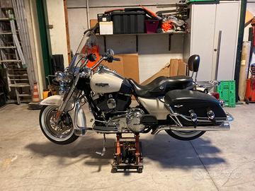 Harley Davidson Road King Classic