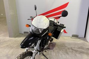 Bmw F 650 GS .