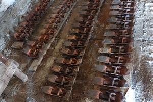 Scarpe in ferro per trattore cingolato