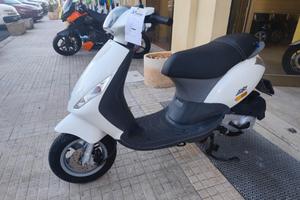 Piaggio Zip 50