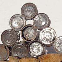 Scatolette alimenti ww1 con date e marchi