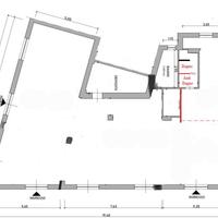 Locale Commerciale con possibilità di box auto