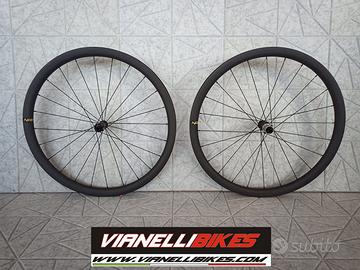 COPPIA RUOTE AEROTEC NAKED DIRT GRAVEL 1310 GR TLR