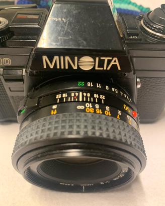 Minolta X300 con obiettivo  50mm 1:2
