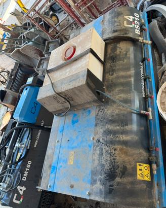 Spazzatrice c4 dm160 per bob cat