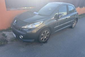 Peugeot 207 xs 1.6 tdci 5 porte