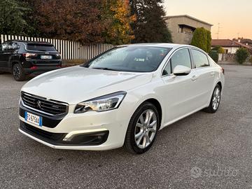 Peugeot 508 Berlina BlueHDi 120 EAT6 2016