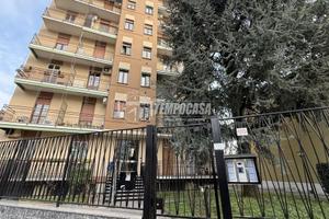 DUE LOCALI CUCINA ABITABILE - LIBERO SUBITO