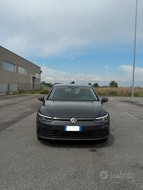 GOLF 8 2022 KM ORIGINALI