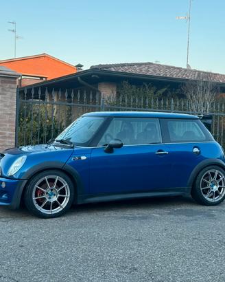 Mini cooper s r53