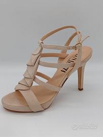 sandalo donna n.36 nera pelle beige