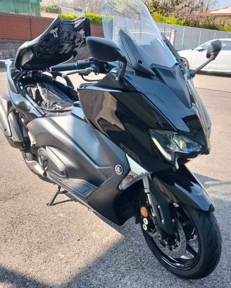 Tmax 530 sx pari al nuovo unico proprietario