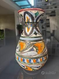 Vaso in ceramics di faenza Linari