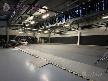 Recente capannone in zona industriale