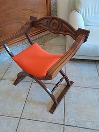 Comodini e poltroncina