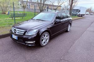 Mercedes C 220 CDI Avantgarde- 160.000 KM REALIIII