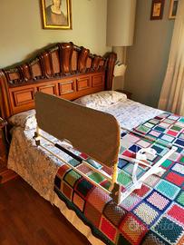 Sponda letto anticaduta abbattibile