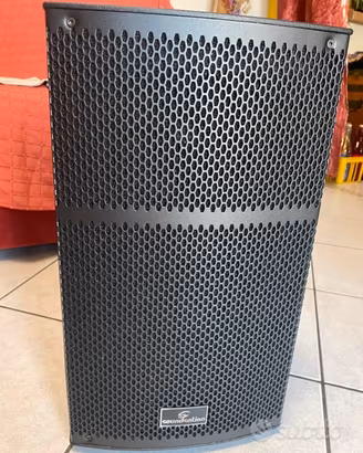 Cassa attiva SOUNDSATION Hyper Top 10A 500 watts.