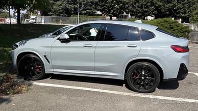 BMW X4 con cessione leasing