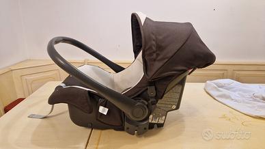 Seggiolino Inglesina Huggy Multifix