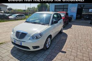 LANCIA Ypsilon 1.3 MJT 75 CV Unyca