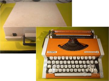 Macchina da scrivere Olympia traveller de luxe