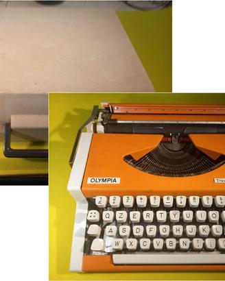 Macchina da scrivere Olympia traveller de luxe