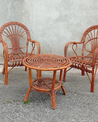 Salottino in rattan e bambú 