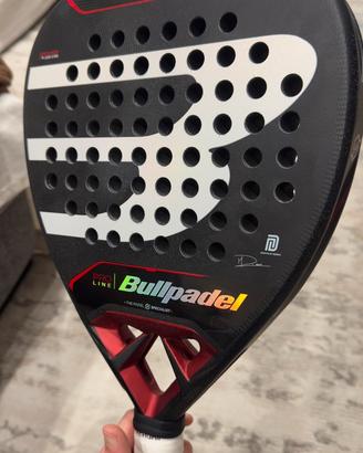 Bullpadel Vertex 04 Comfort