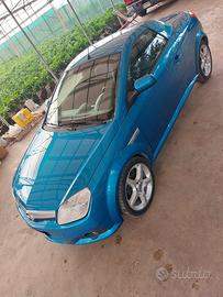 opel tigra leggere la descrizione