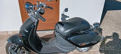 scooter habana 50 cc euro 700 trattabili 