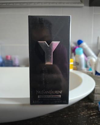 Profumo Yves Saint Laurent nuovo sigillato