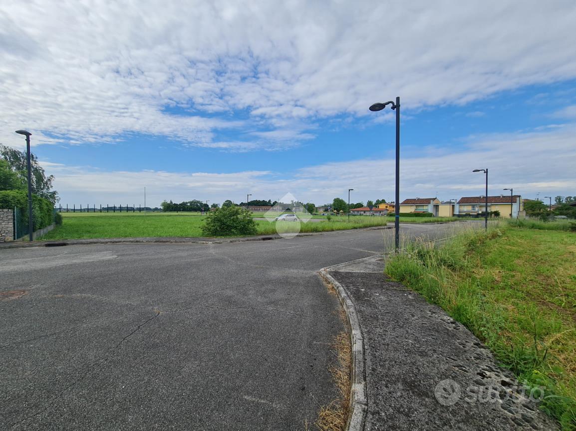 TER. RESIDENZIALE A CHIOPRIS-VISCONE - Vista 5