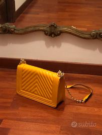Borsa gialla