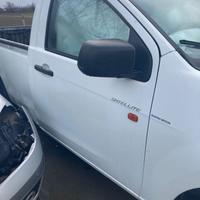 PORTIERA ANTERIORE DESTRA ISUZU D-MAX Serie portie