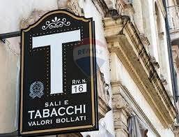 Attività  Commerciale di tabacchi zona Vulcania