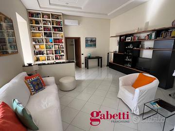 Appartamento Napoli [Cod. rif 3265213VRG]