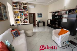 Appartamento Napoli [Cod. rif 3265213VRG]