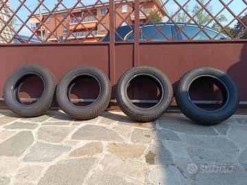 Pneumatici invernali 165/70R14