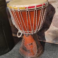 djembe africano con custodia