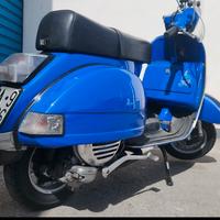 Vespa p 125 X epoca