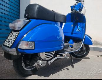 Vespa p 125 X epoca