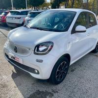 Smart ForFour 453
