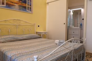 Matrimoniale ad uso singolo zona Mazzini
